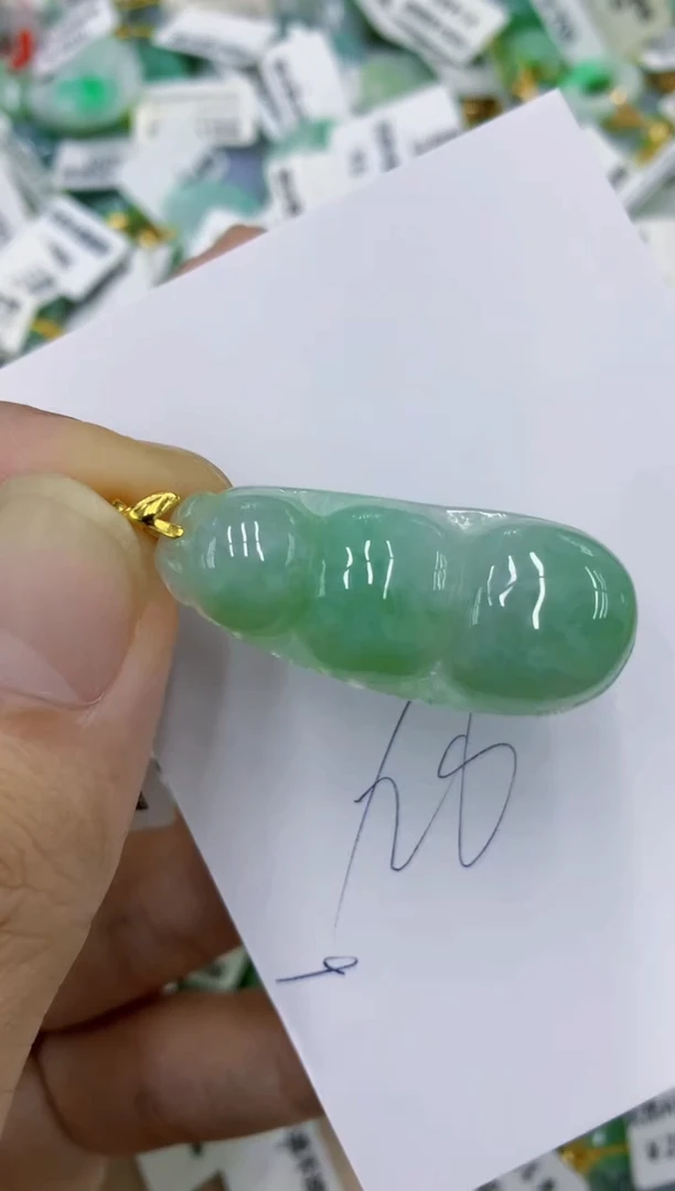 颈饰未镶嵌翡翠111111111111