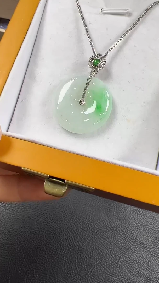 翡翠挂件18K金镶嵌平安扣 不含链