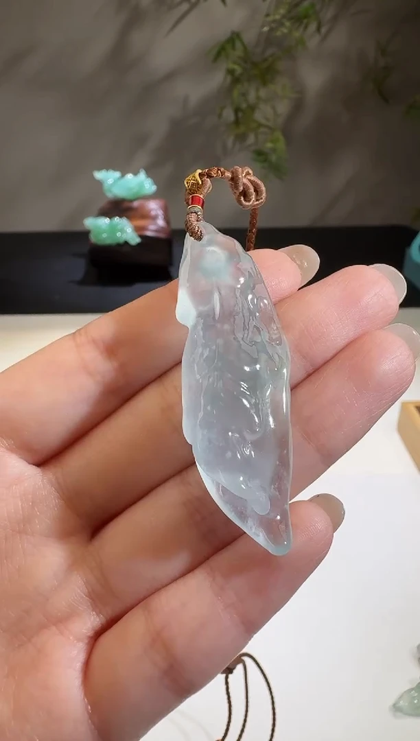 【闪购商品】翡翠颈饰未镶嵌【鑫鑫】