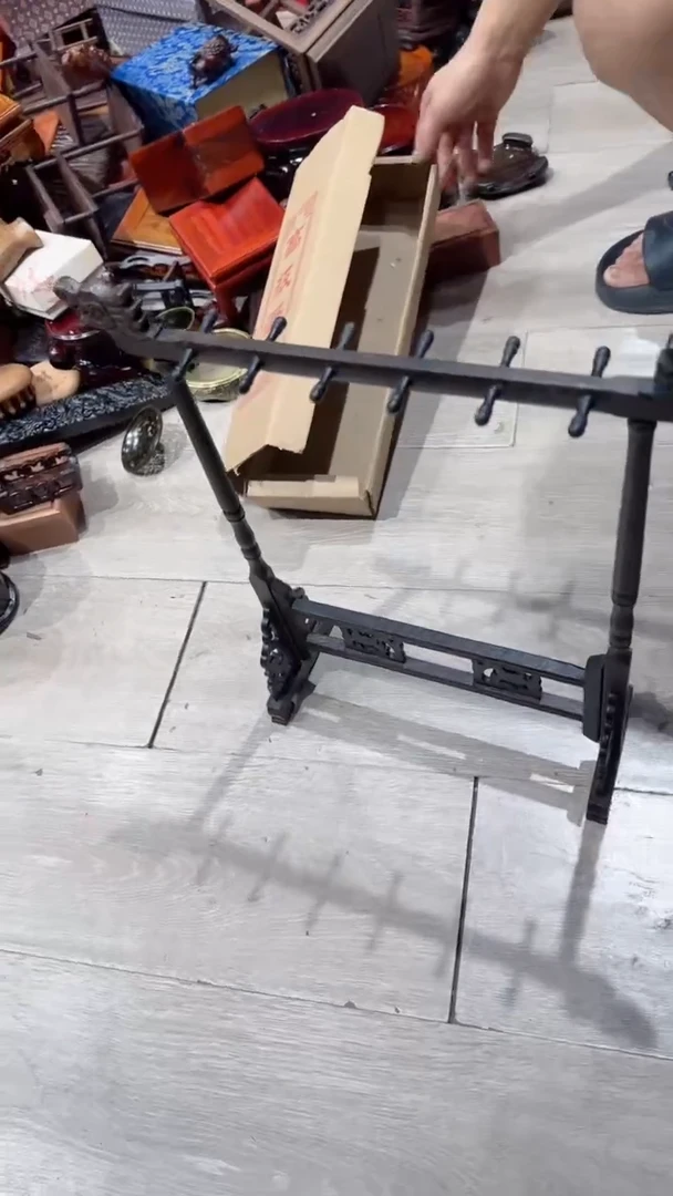 木 光头红木工艺品-鸡翅木龙头笔架