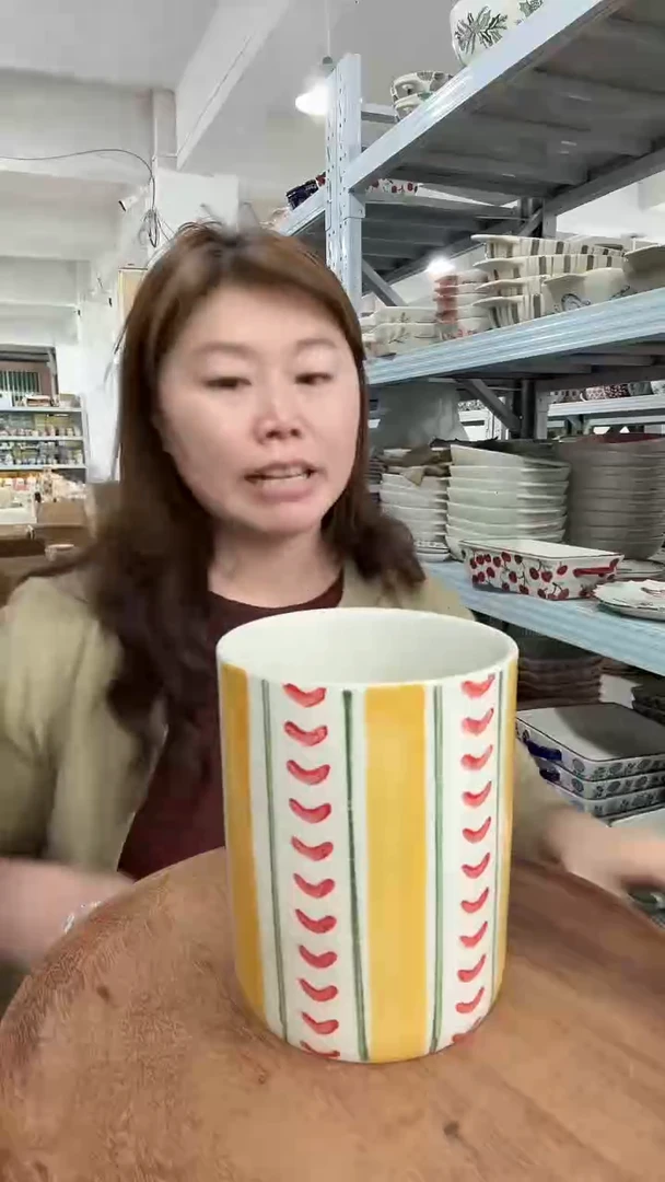 瓷黄色条纹筷子桶