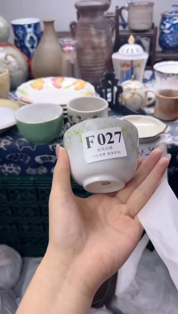 瓷片L***e    F027