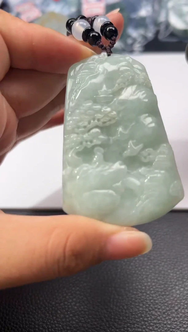 【闪购商品】翡翠颈饰未镶嵌吊坠