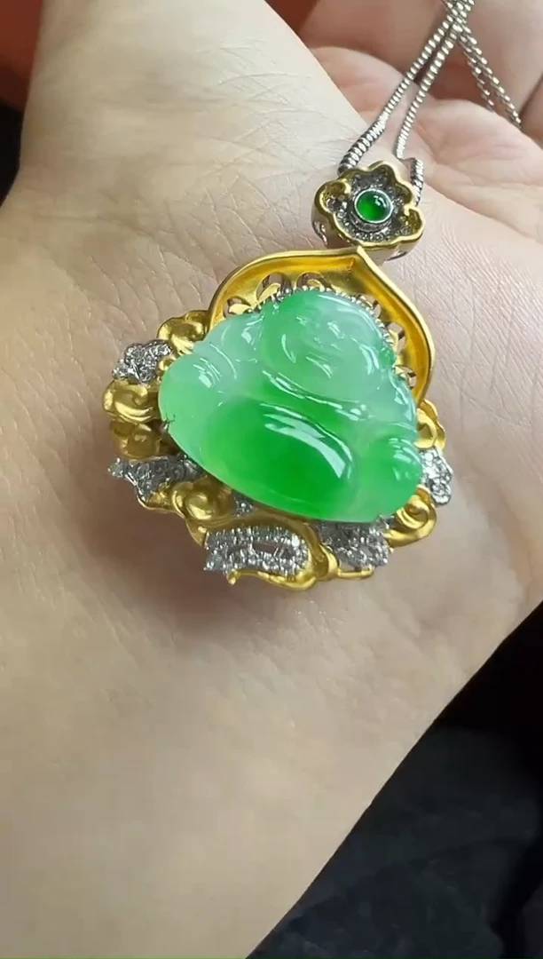 套链18K金镶嵌翡翠勿拍