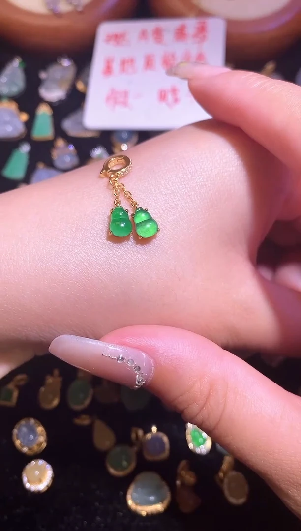 颈饰银S925镶嵌翡翠天然a货翡翠