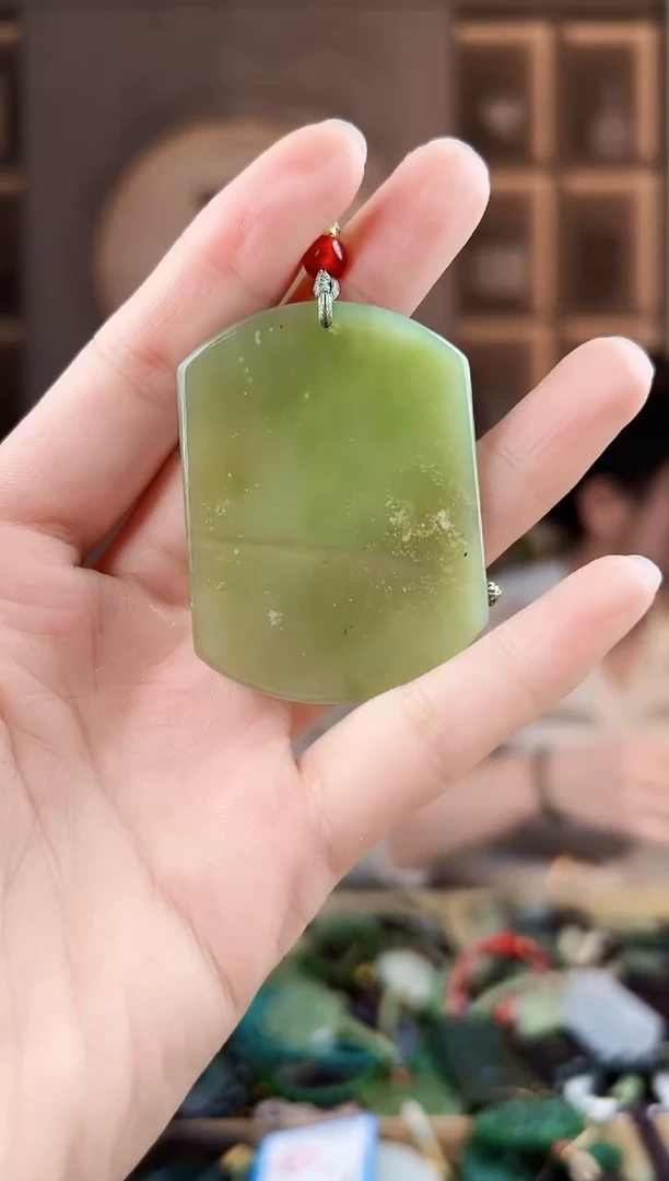 颈饰未镶嵌和田玉拍一发一，多样性发货