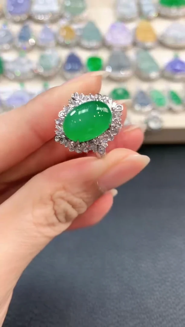 【闪购商品】翡翠戒指18K金镶嵌n54