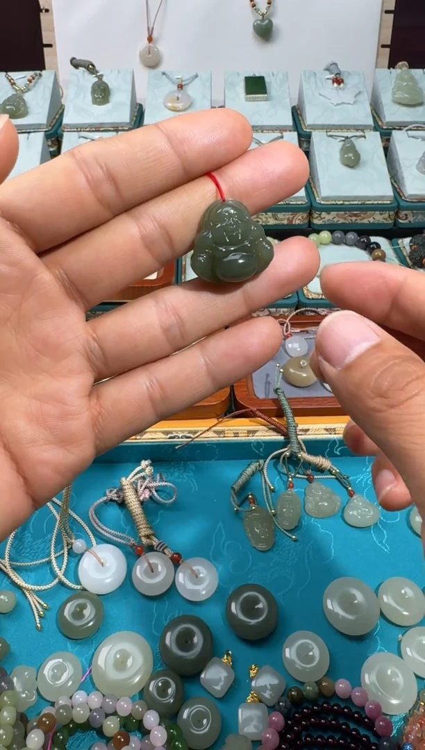 【闪购商品】和田玉颈饰未镶嵌25*10佛公