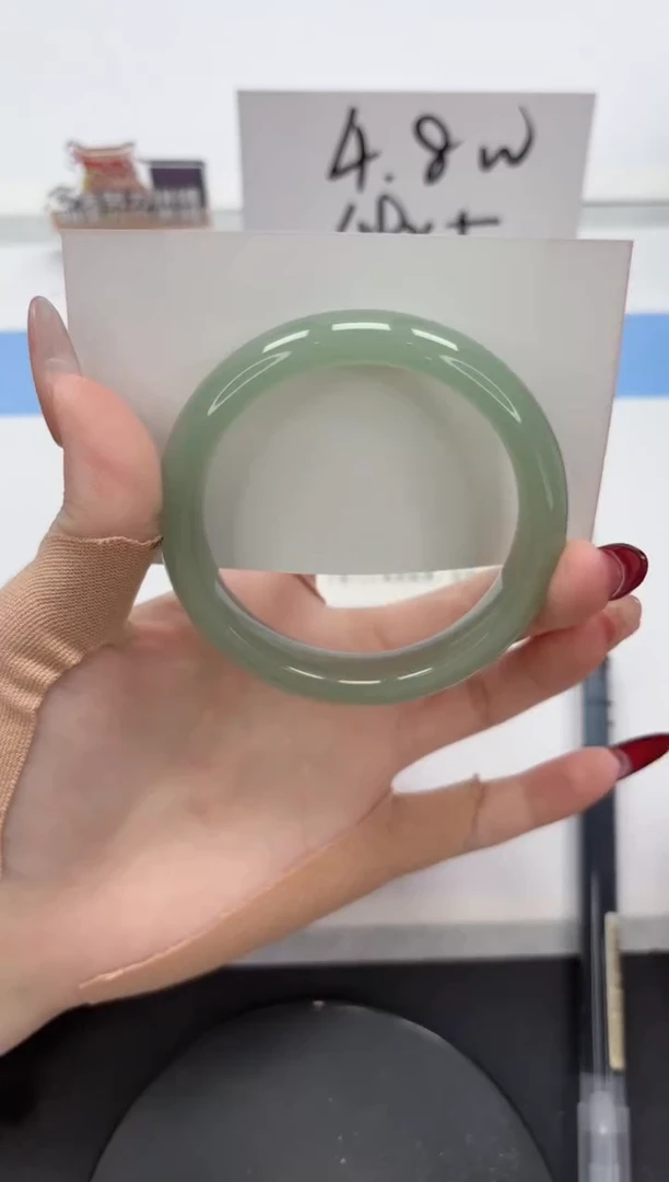 【闪购商品】石英质玉手镯未镶嵌A100-56.6