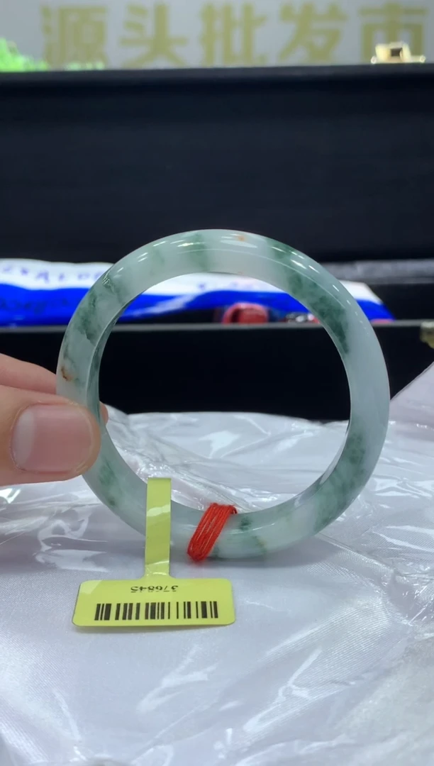 未镶嵌手镯翡翠翡翠手镯