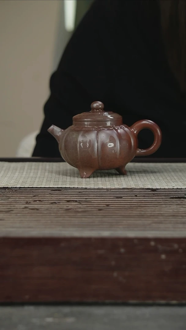 茶壶紫砂30号200CC