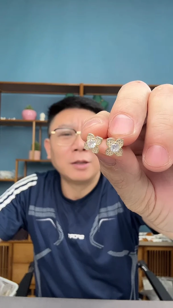未镶嵌琥珀裸石58（有瑕介意勿拍）
