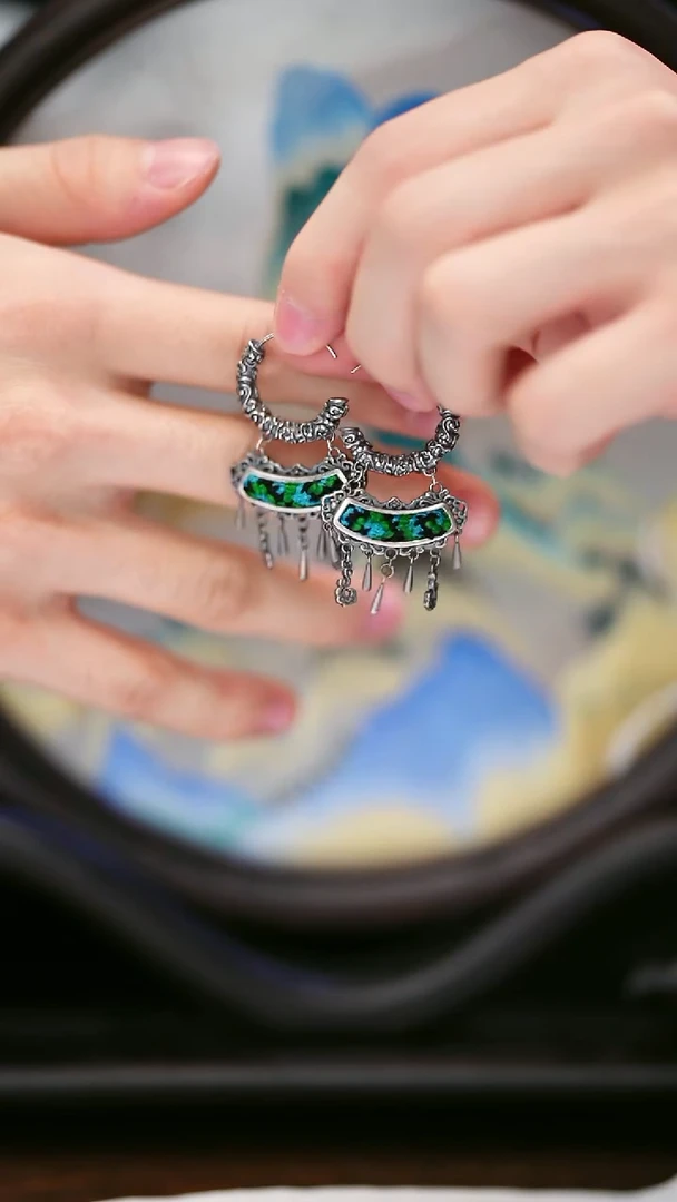 织绣63黔东南苗族刺绣