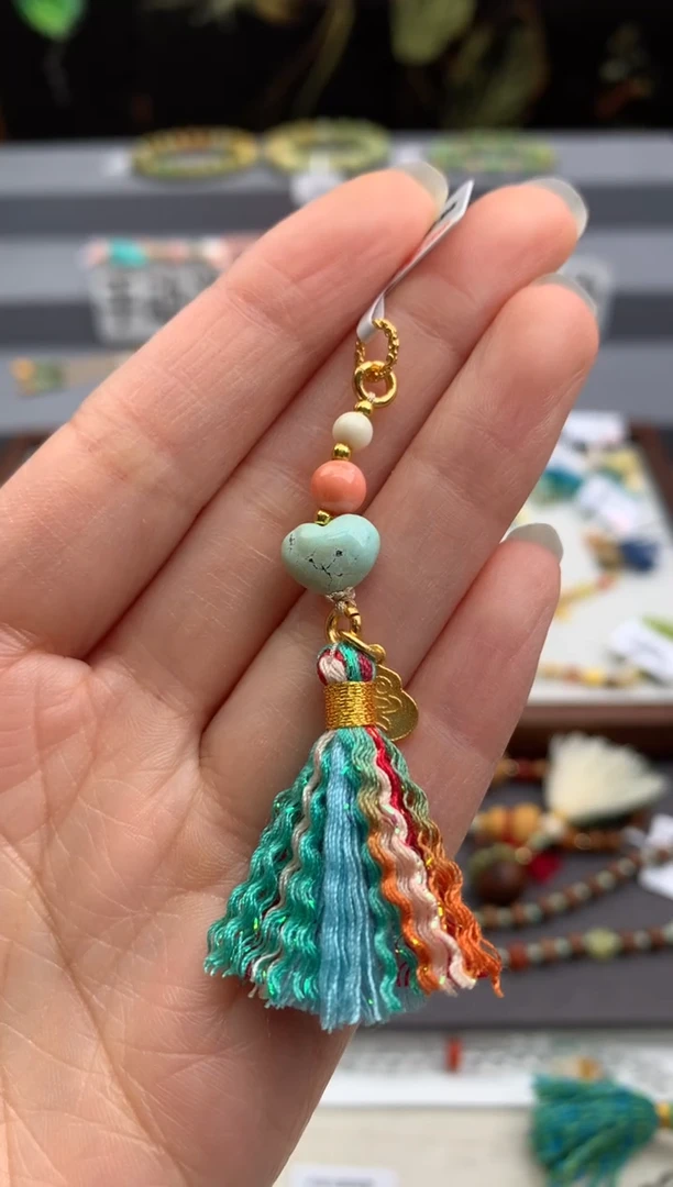 未镶嵌挂件南红玛瑙茜.V223