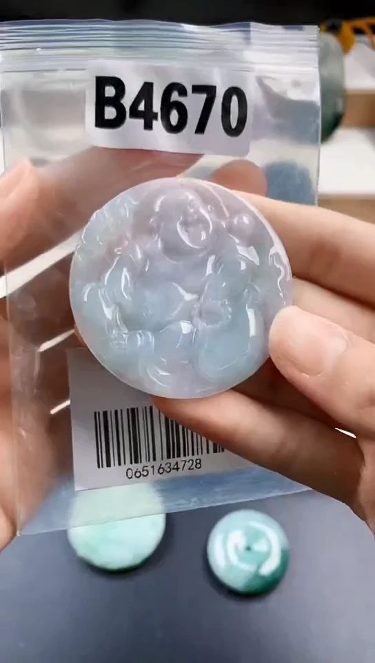 颈饰未镶嵌翡翠天然翡翠吊坠挂件