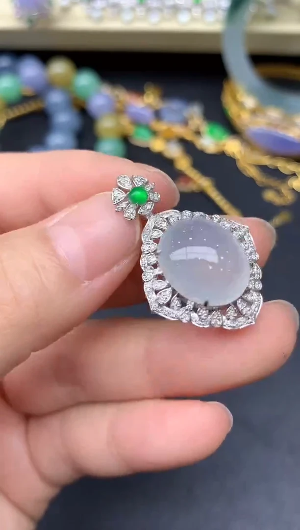 颈饰18K金镶嵌翡翠362-雪姐翡翠天天见