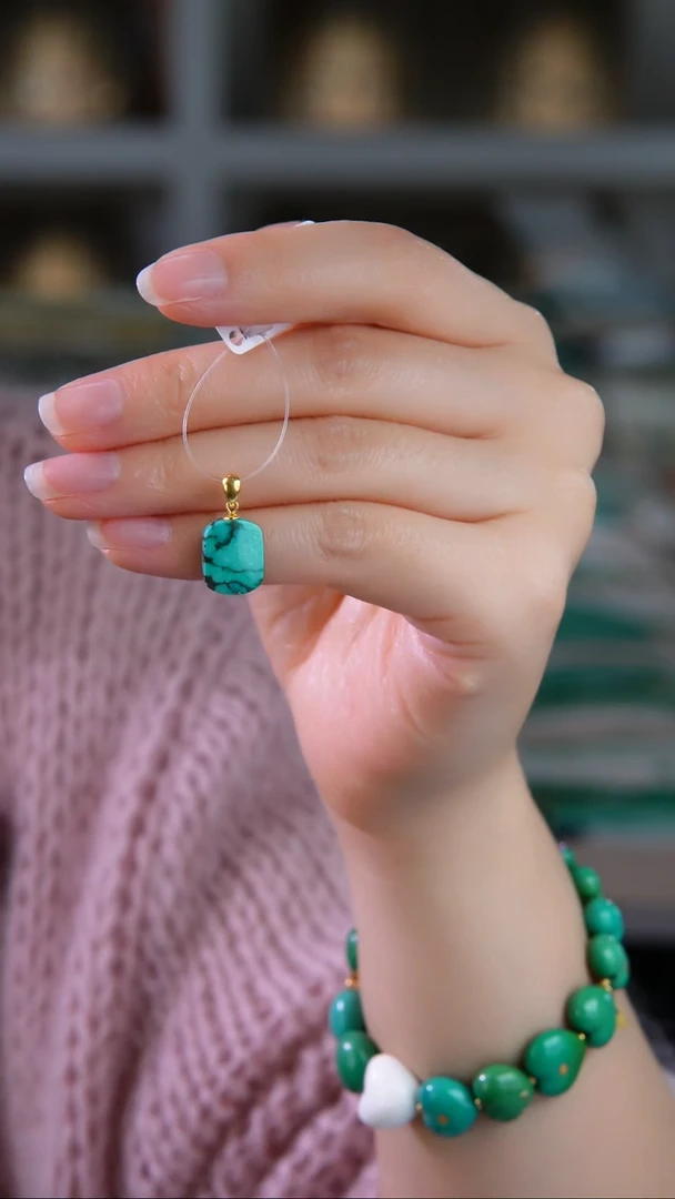 18K金镶嵌绿松石吊坠(不含链)1