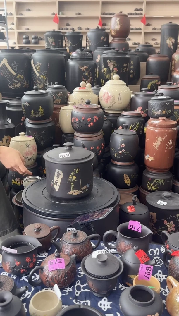 罐瑕疵茶叶罐  彩填小五饼鼓盖    810