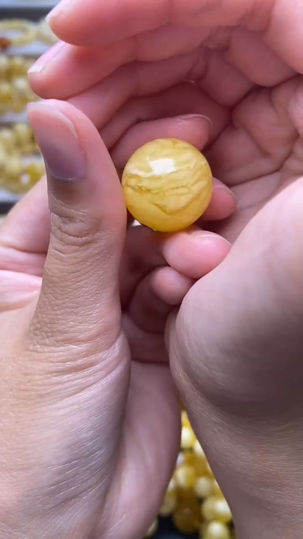 未镶嵌琥珀裸石蜜蜡.43