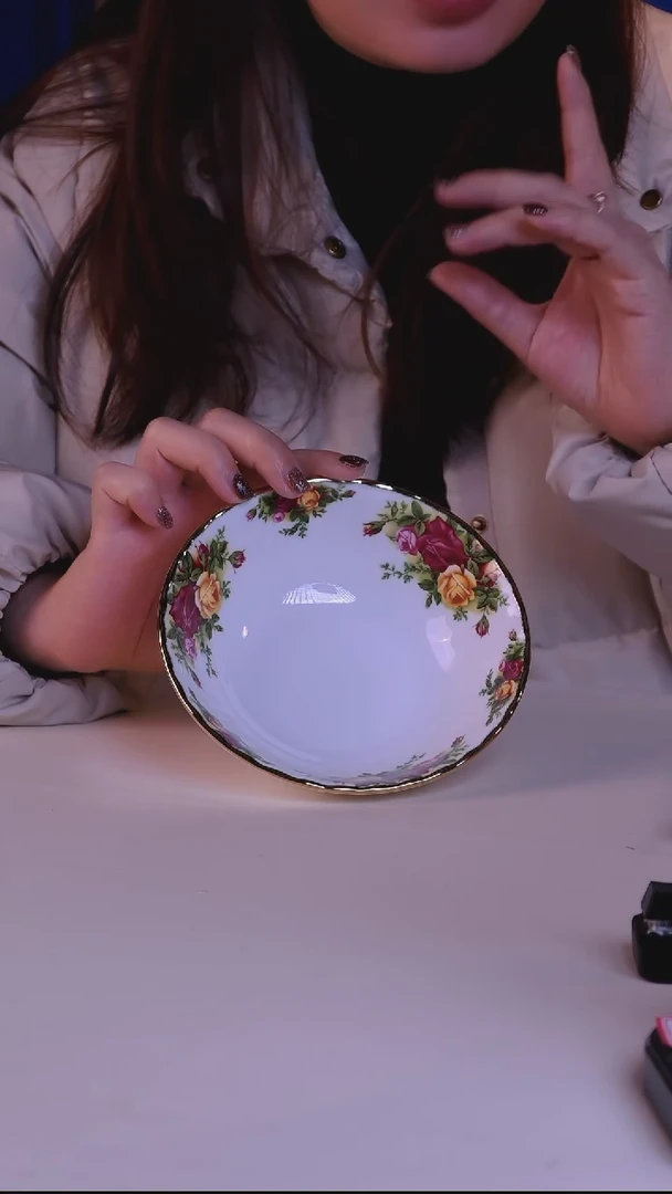 每天早上六点（老镇玫瑰 燕麦碗）