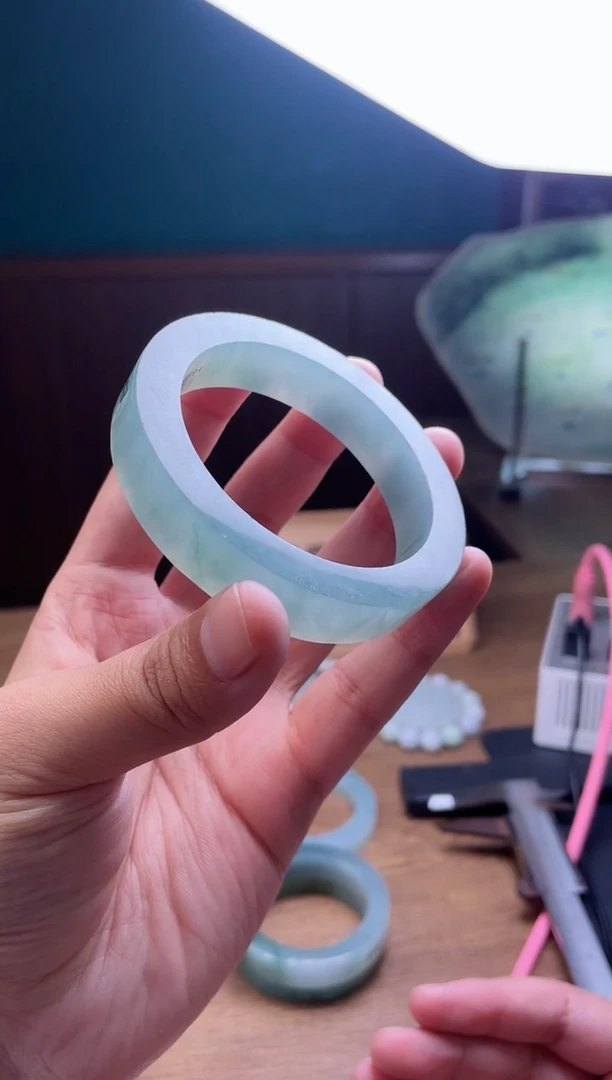 【闪购商品】定制翡翠手镯未镶嵌定制