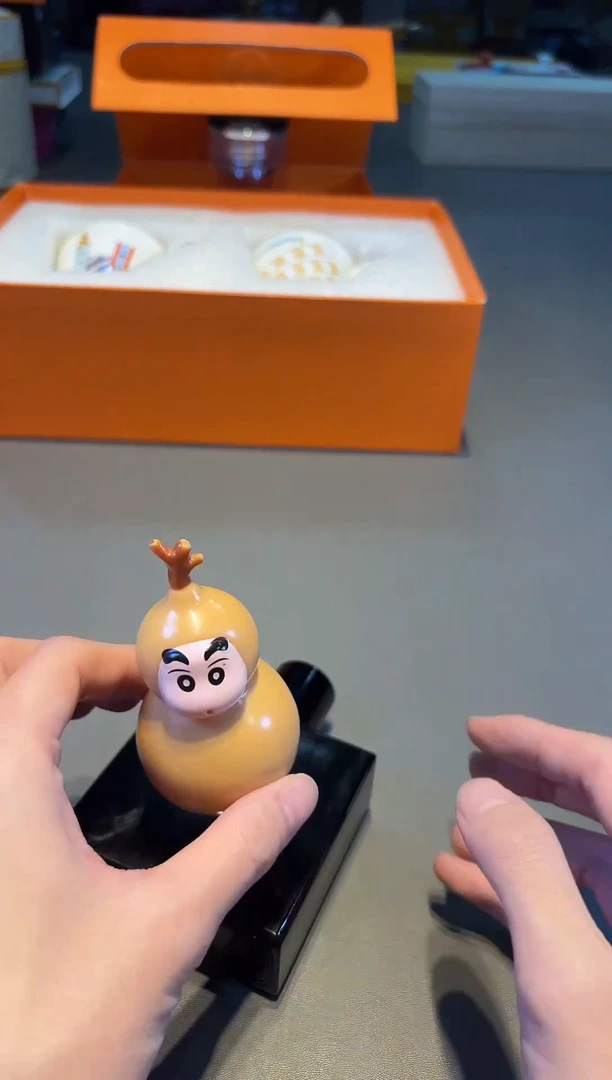蔚蓝 小新全球仓小新全球仓小新全球仓