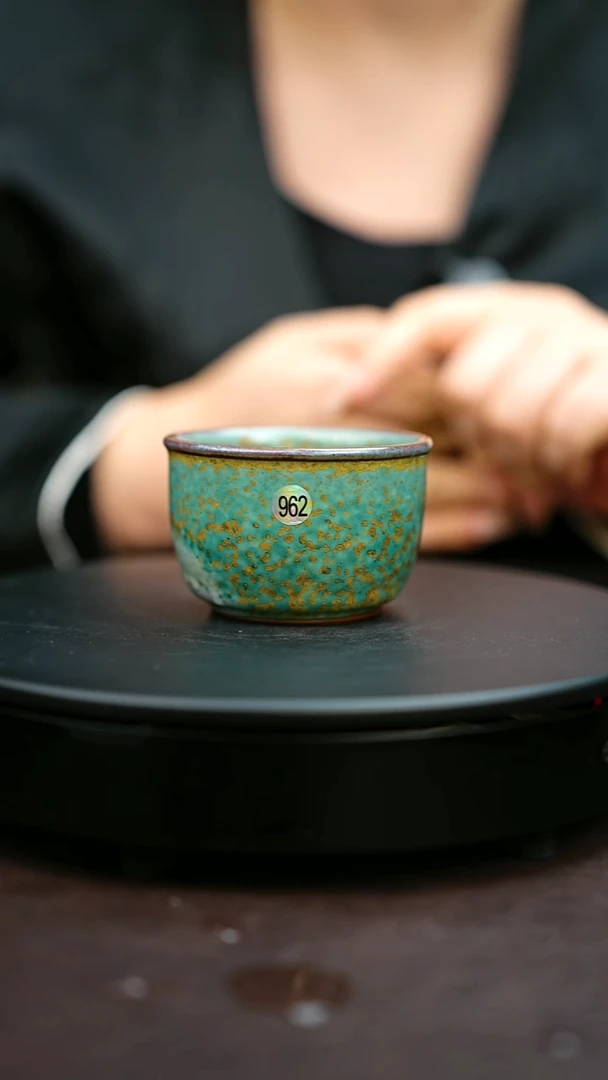 962#原矿钧瓷炉钧釉直口杯