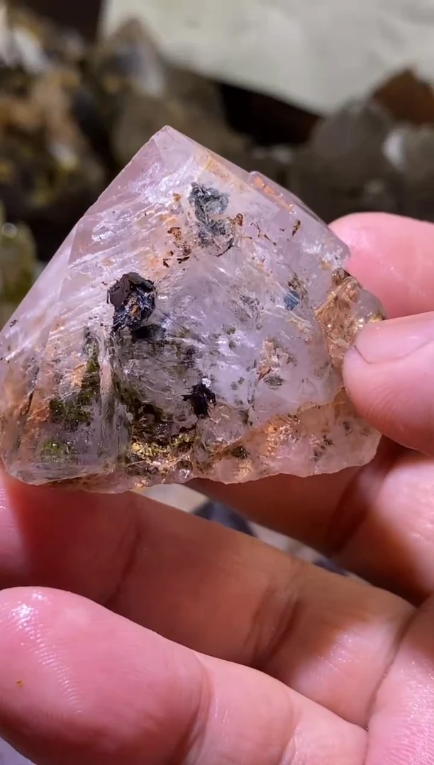 未镶嵌珠宝半成品水晶77号76g骸骨超七花园