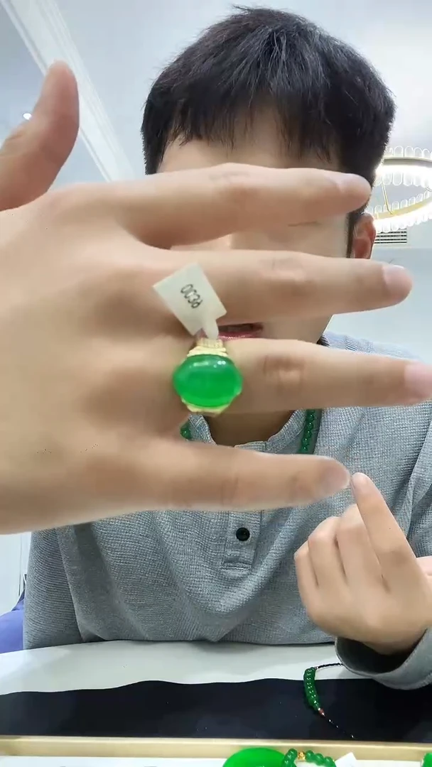 14K金镶嵌戒指翡翠J03