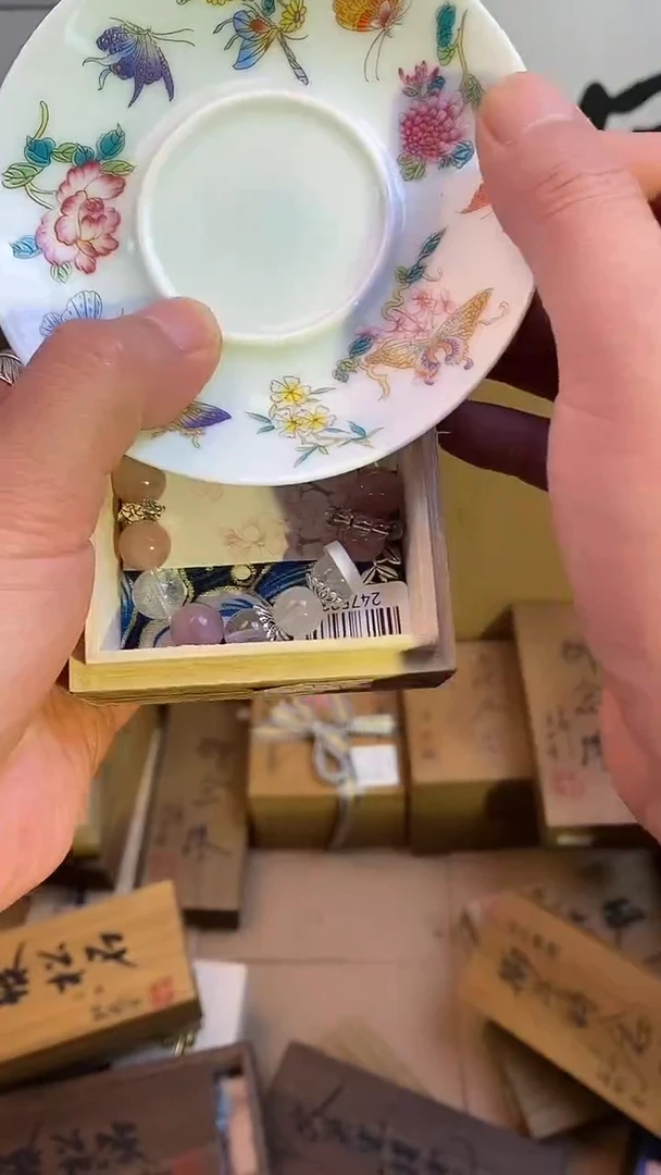 琉璃手工艺品瓷器手串多样性发一