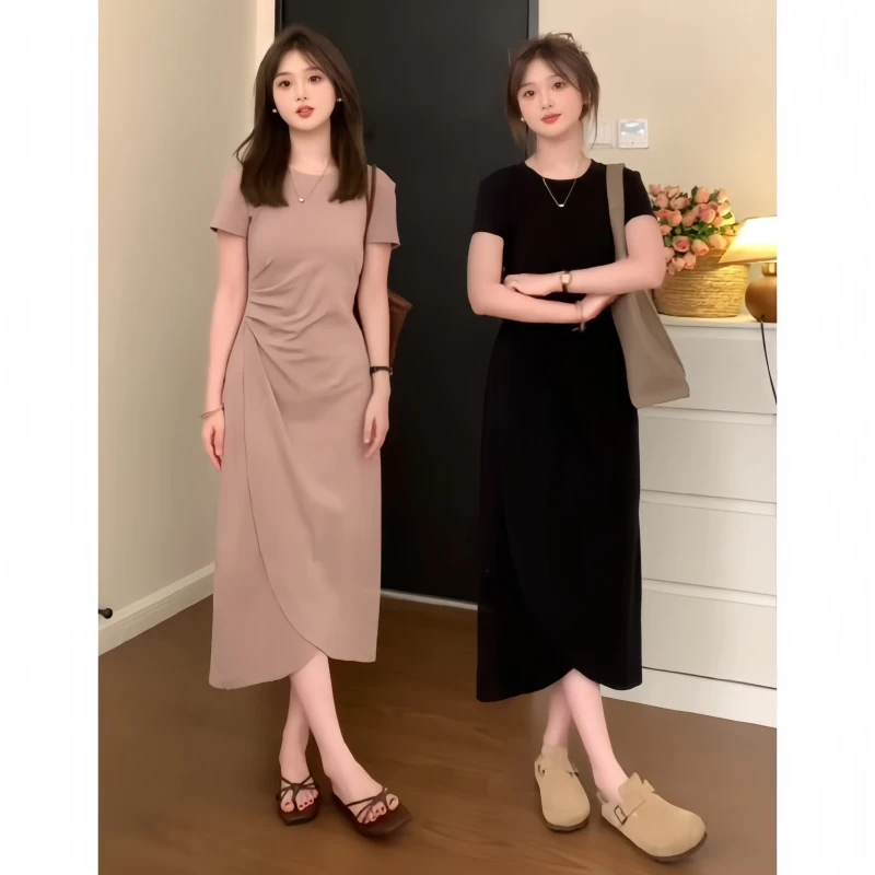 初秋时尚温柔长裙短袖法式不规则褶皱连衣裙修身开叉掐腰显瘦方领