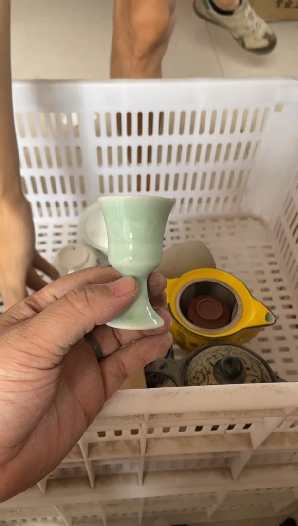 无运费险有瑕疵的摄影的产品有使用过的痕迹有点脏介意勿拍