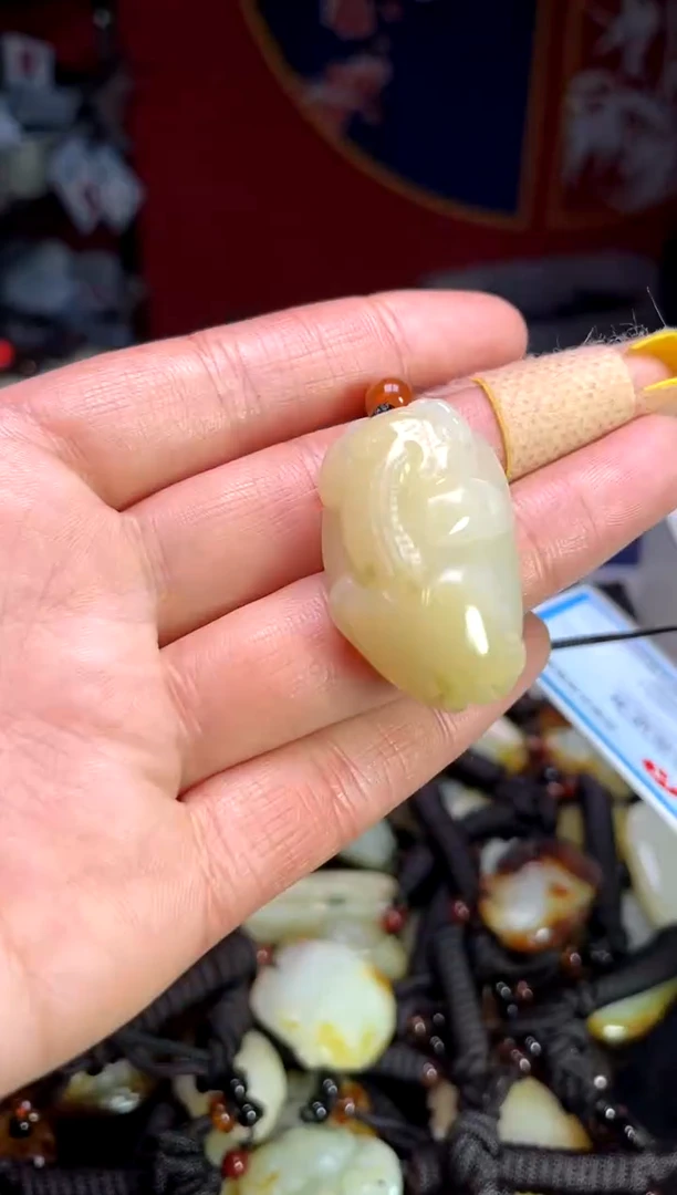 【闪购商品】和田玉颈饰未镶嵌12312