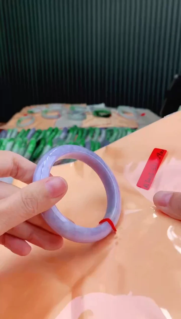 未镶嵌手镯翡翠57