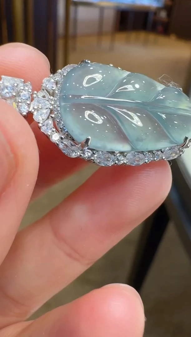 【闪购商品】翡翠吊坠(不含链)银S925镶嵌多样性团购发一件