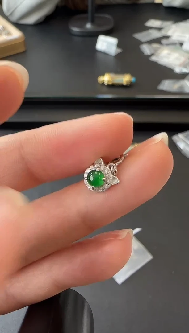 【闪购商品】翡翠吊坠(不含链)银S925镶嵌多没有鉴赏期