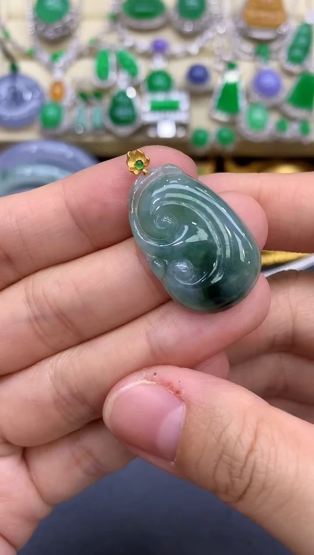 颈饰18K金镶嵌翡翠166-中国好珍宝