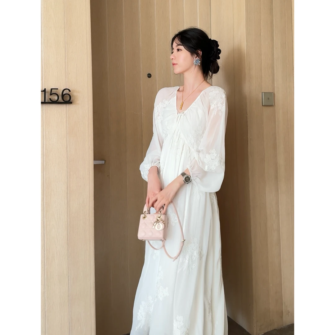 Zwinnie/詹维尼【刺绣白芍药 -独家系列】气质款连衣裙 GYS202503