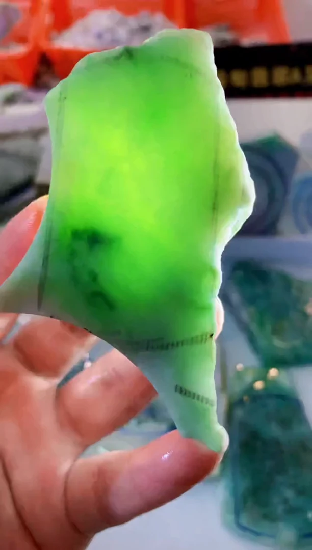 颈饰未镶嵌翡翠缅甸A货翡翠尚304