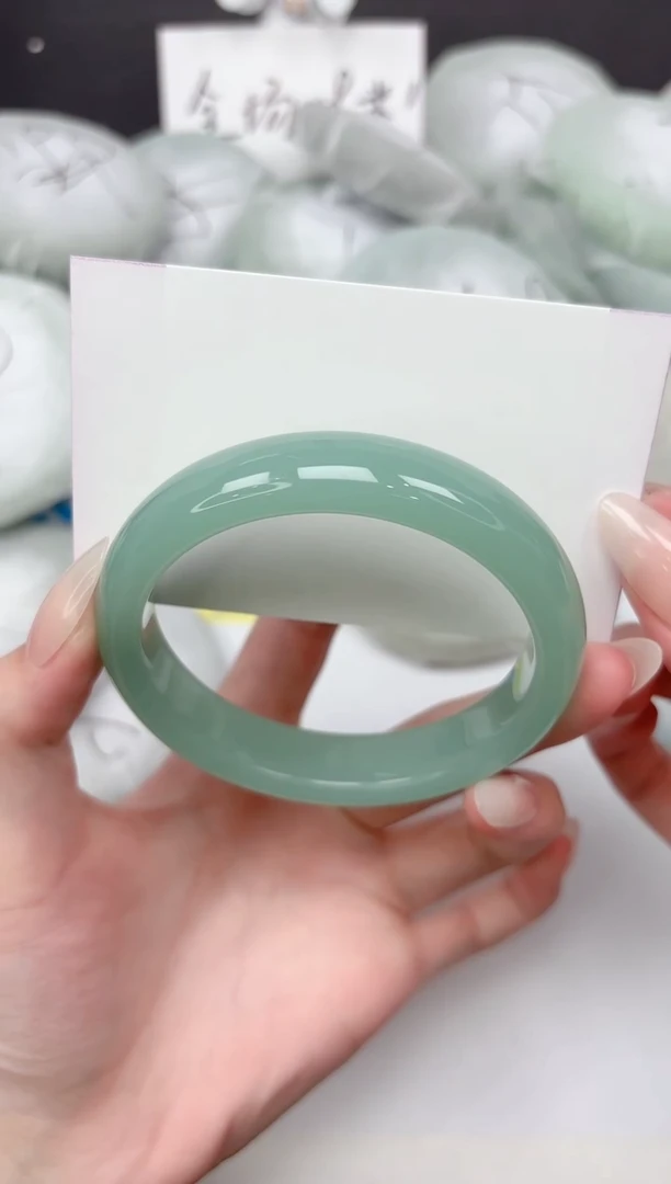 未镶嵌手镯石英质玉179-59.2