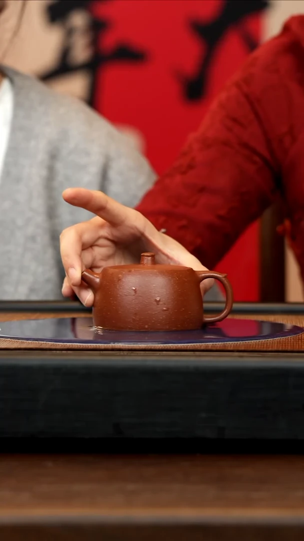 【闪购商品】紫砂茶壶GZCZ 红降坡 井栏