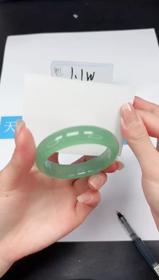 【闪购商品】石英质玉手镯未镶嵌143-55.2