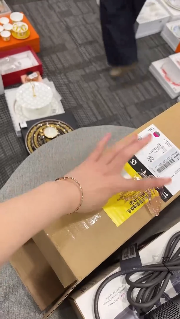 【闪购商品】杯000--------------