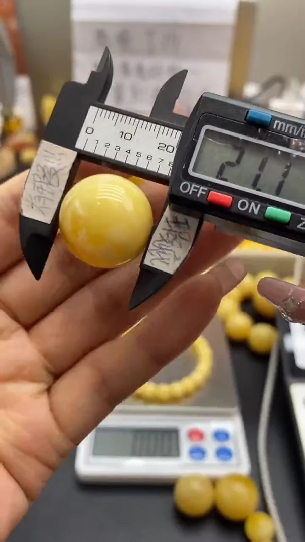 琥珀未镶嵌珠宝奇石716