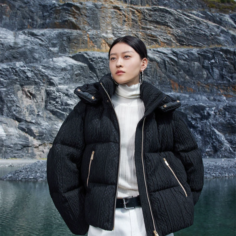 824Y830 3D泡泡防寒短款羽绒服雪乡出游