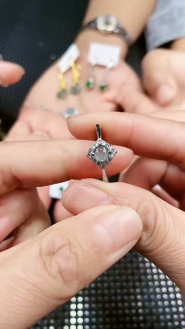 【闪购商品】翡翠戒指未镶嵌11111111