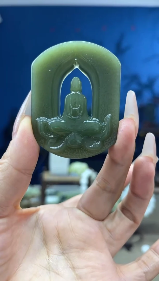 和田玉未镶嵌颈饰1