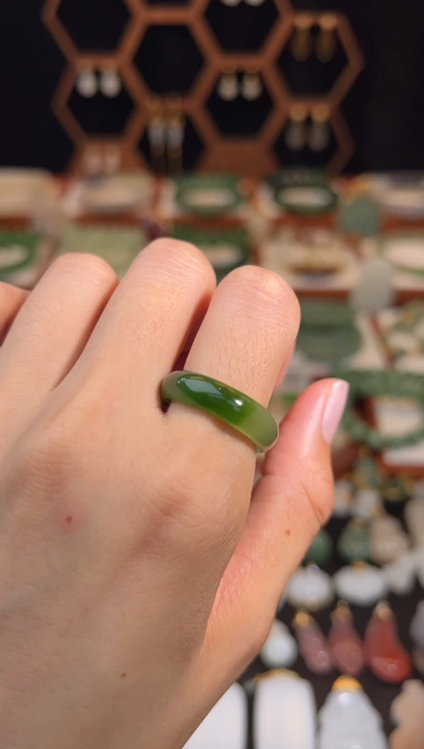 未镶嵌戒指和田玉1617