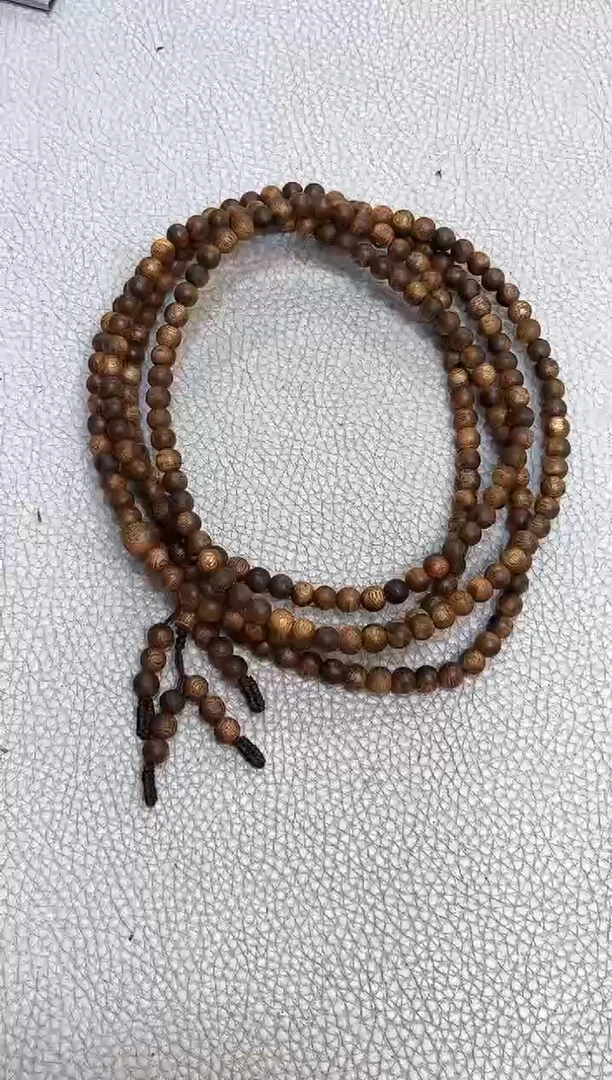 沉香手串棋楠乌身圆叶圆珠约0.7多圈多样性发其一