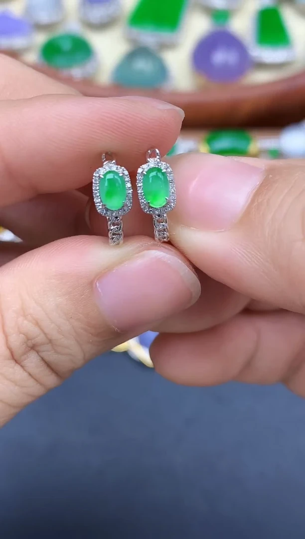 18K金镶嵌翡翠耳饰398-中国好珍宝